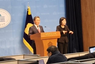 이학재 사장, 인천공항 ‘청와대 불법 인사 개입’ 중단촉구