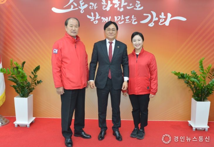 강화 발전과 민생 안정에 힘 모으기로